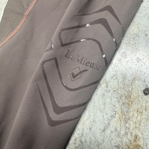 Lemieux Size 10 Walnut ridings pants, only ever worn once to try on - Picture 3 of 4